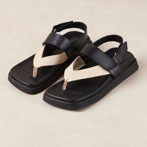 ALOHAS Decade Bicolor Square Toe Sandals Contrast Womens 37 Black Ivory Neutrals